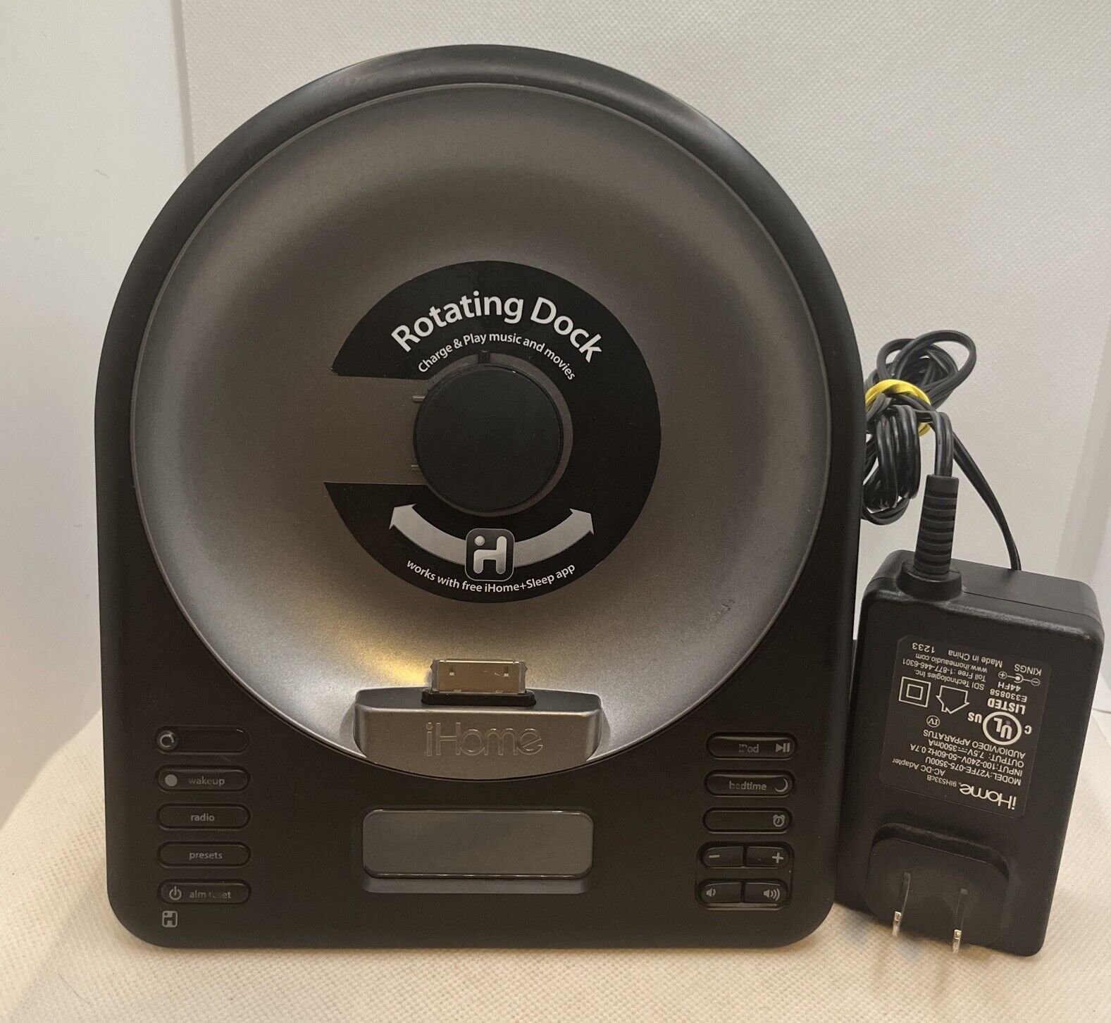 iHome iA63 Alarm Clock and Motorized Rotating Dock. Black.