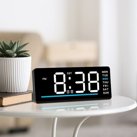 Large character digital alarm clock, simple, high-end and atmospheric