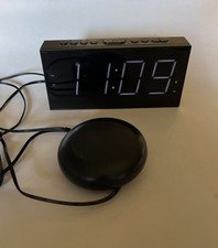 Loud Alarm Clock , Bed Shaker Dual Vibrating Alarm , USB Charger port