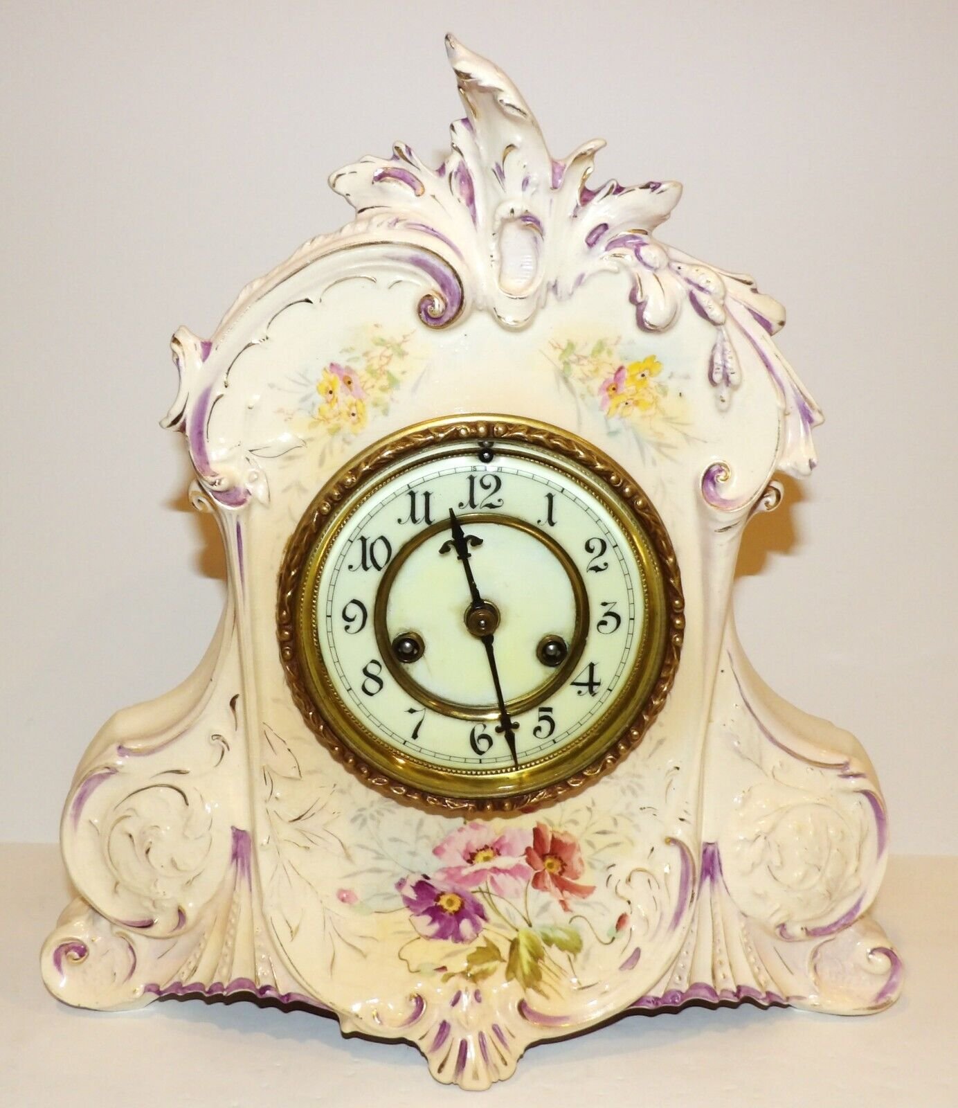 LOVELY VINTAGE WATERBURY PORCELAIN FLORAL PARLOR/MANTLE/BOUDOIR 12" TALL CLOCK
