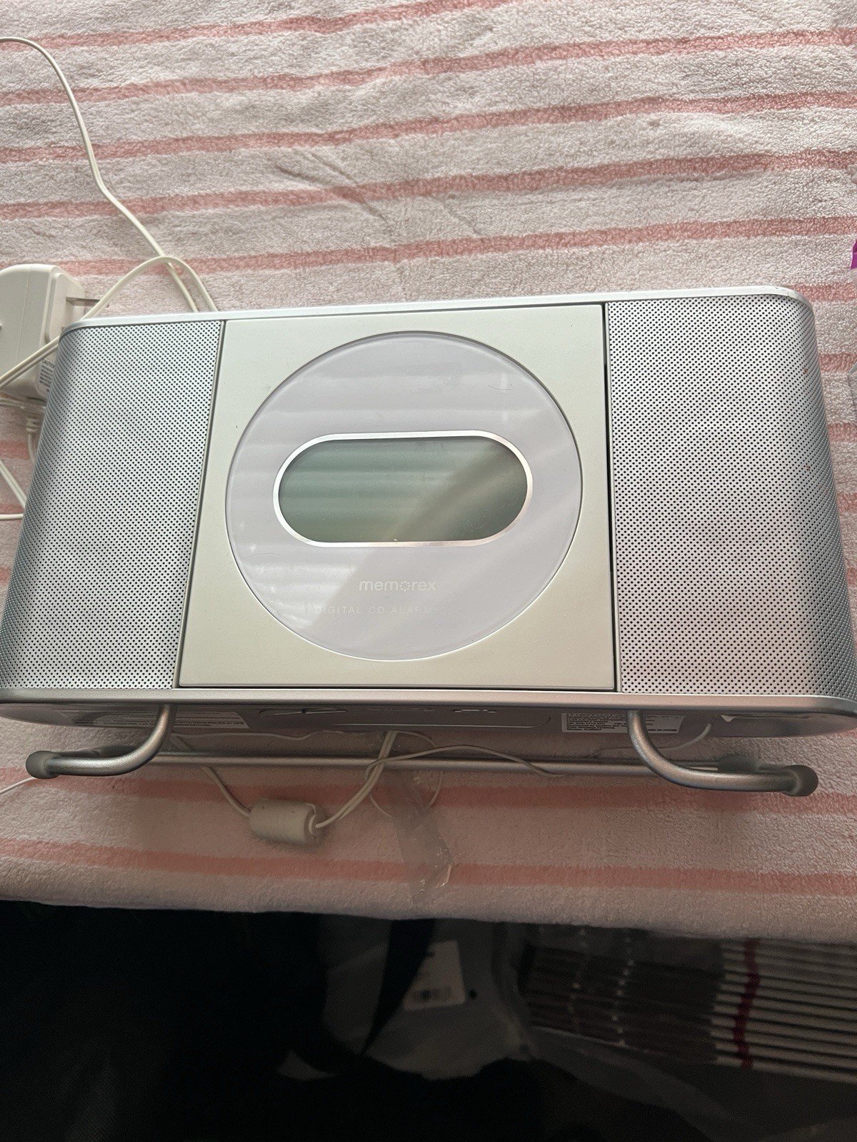 Memorex Digital Stereo Clock Radio AM/FM Dual Alarm Front Load CD Player