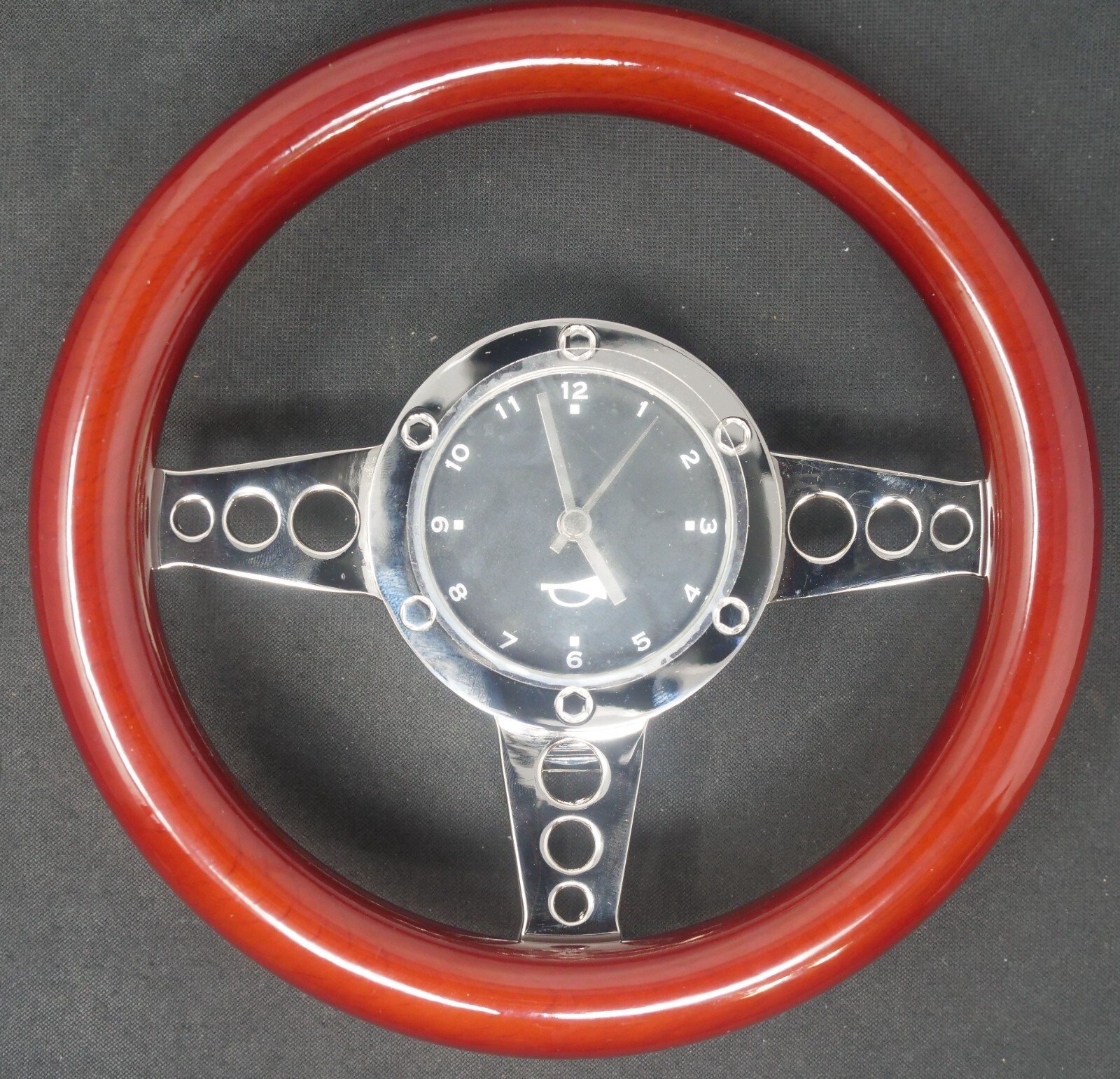 NEW! Design Driven Wooden Look Steering Wheel Clock 6" Wide WORKS GREAT SEE NOTE