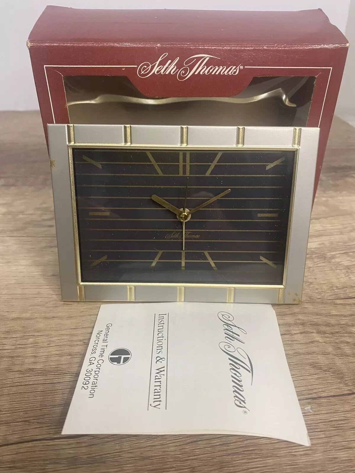 Seth Thomas Alarm Clock New Vintage 5" X 4" Inch Battery Operated Travel Camping