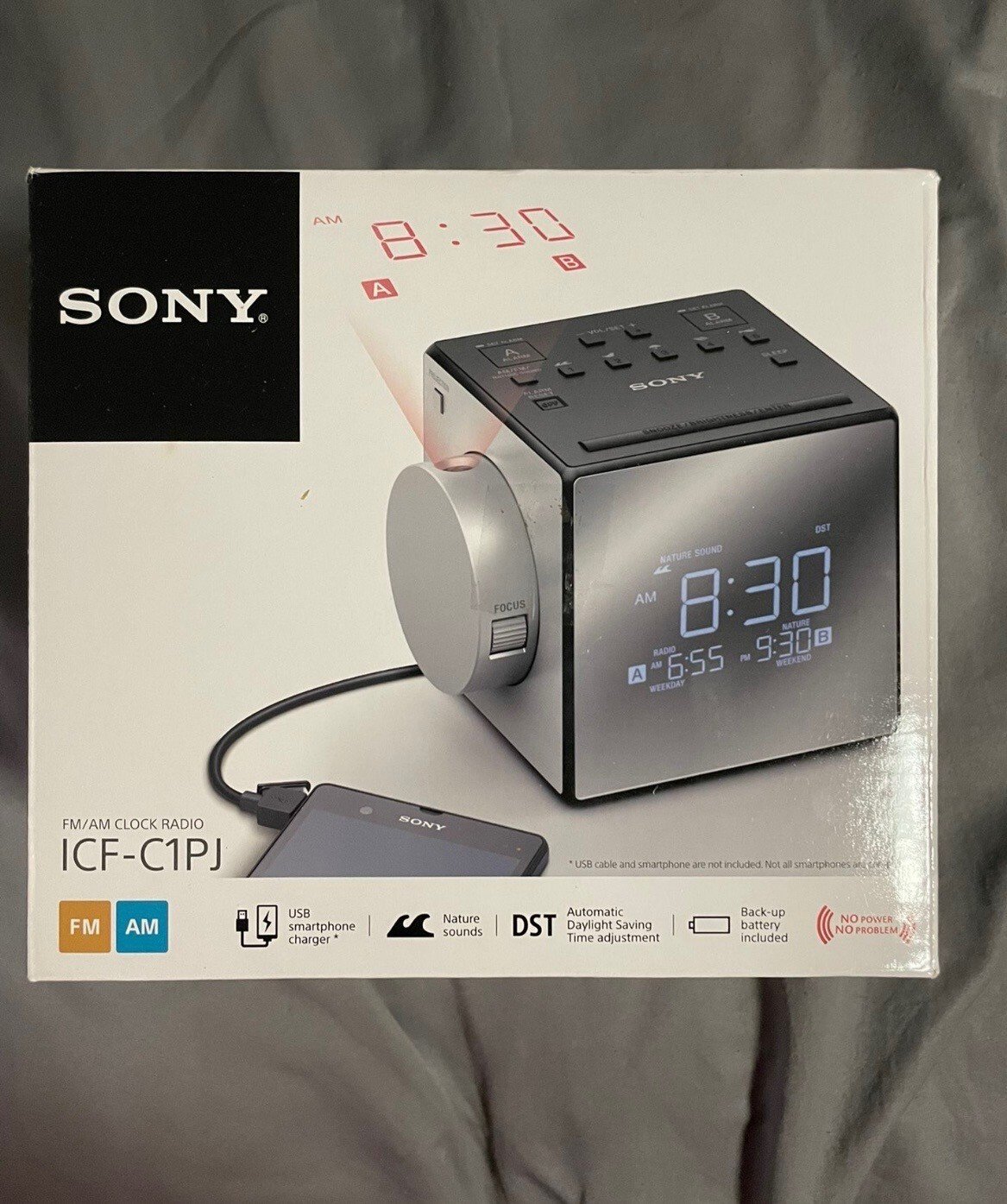 Sony ICF-C1PJ Alarm Clock Radio with Time Projector and Nature Sounds