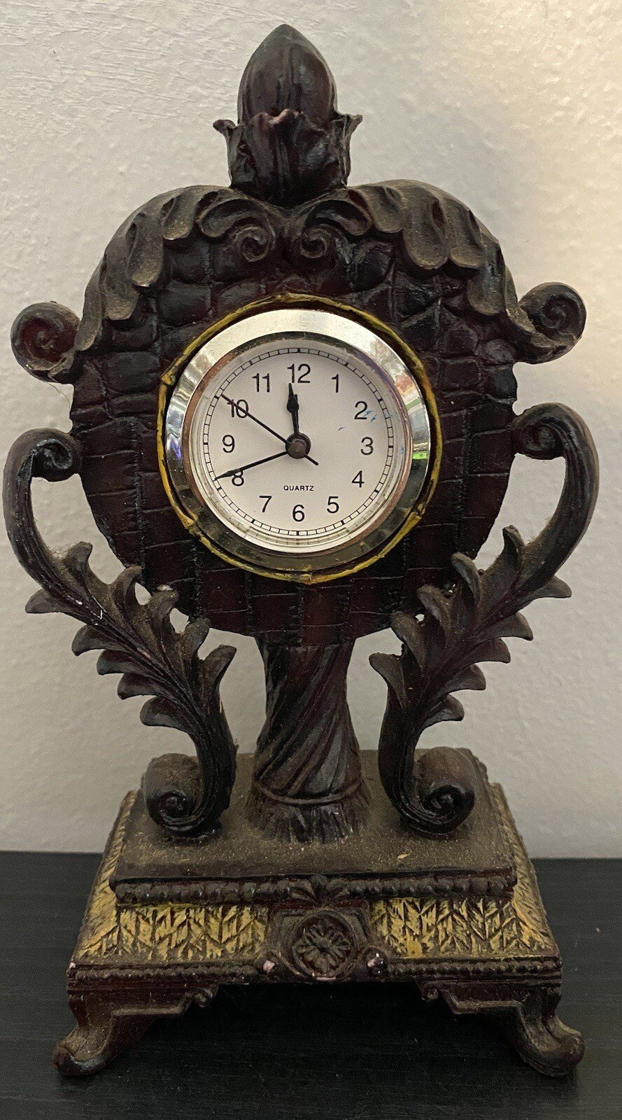 Standing Clock Vintage Desk Mantle Shelf End Table Clock 8" Tall Standing Clock