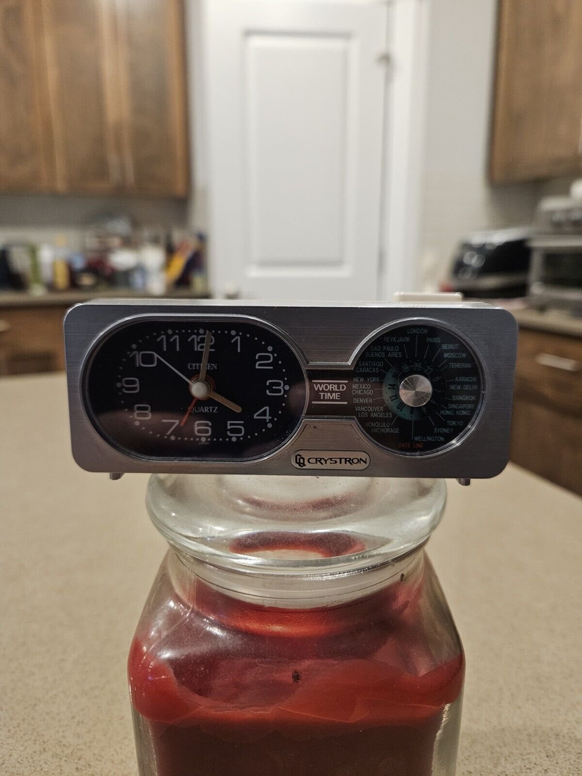 Vintage Citizen Quartz QPB 655 World Time Alarm Table Clock Japan