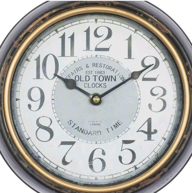 DecMode 10"W, 10"H White Metal Wall Clock with Fluted Frame