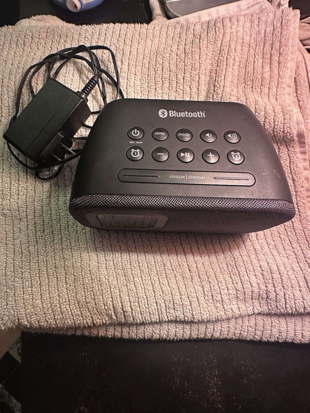 iHome Bluetooth Digital Alarm Clock