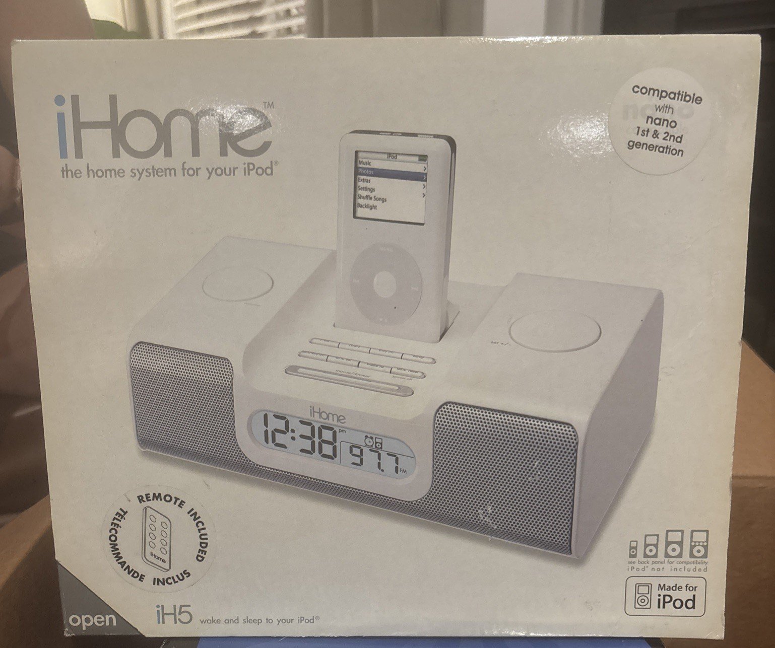 iHome iH5 Alarm Clock Radio Apple iPod Home System NEW in Box