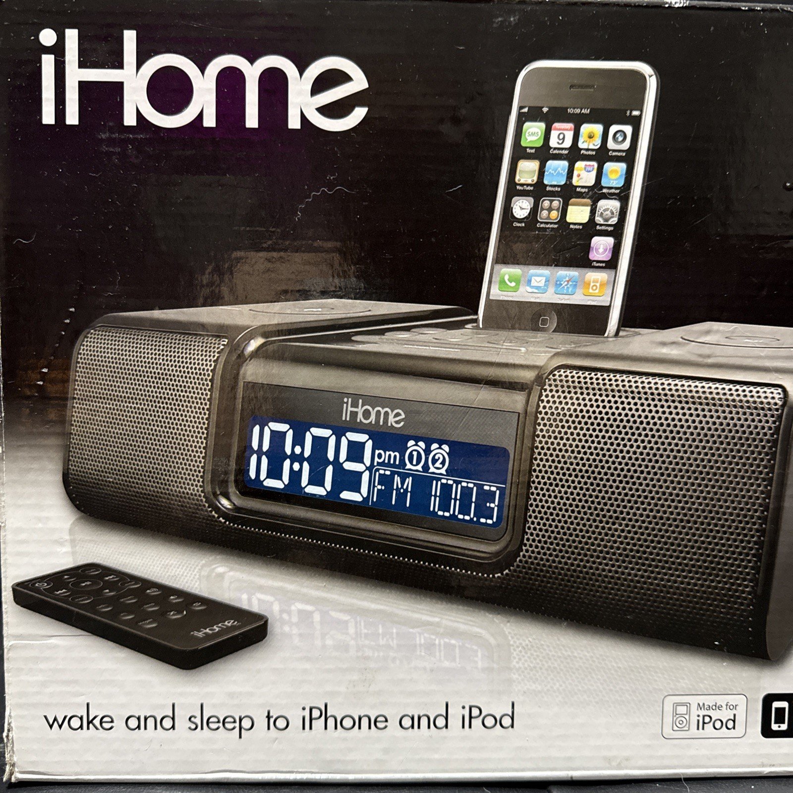 iHome iP9 FM Clock Radio with Lightning Phone Dock USB Port
