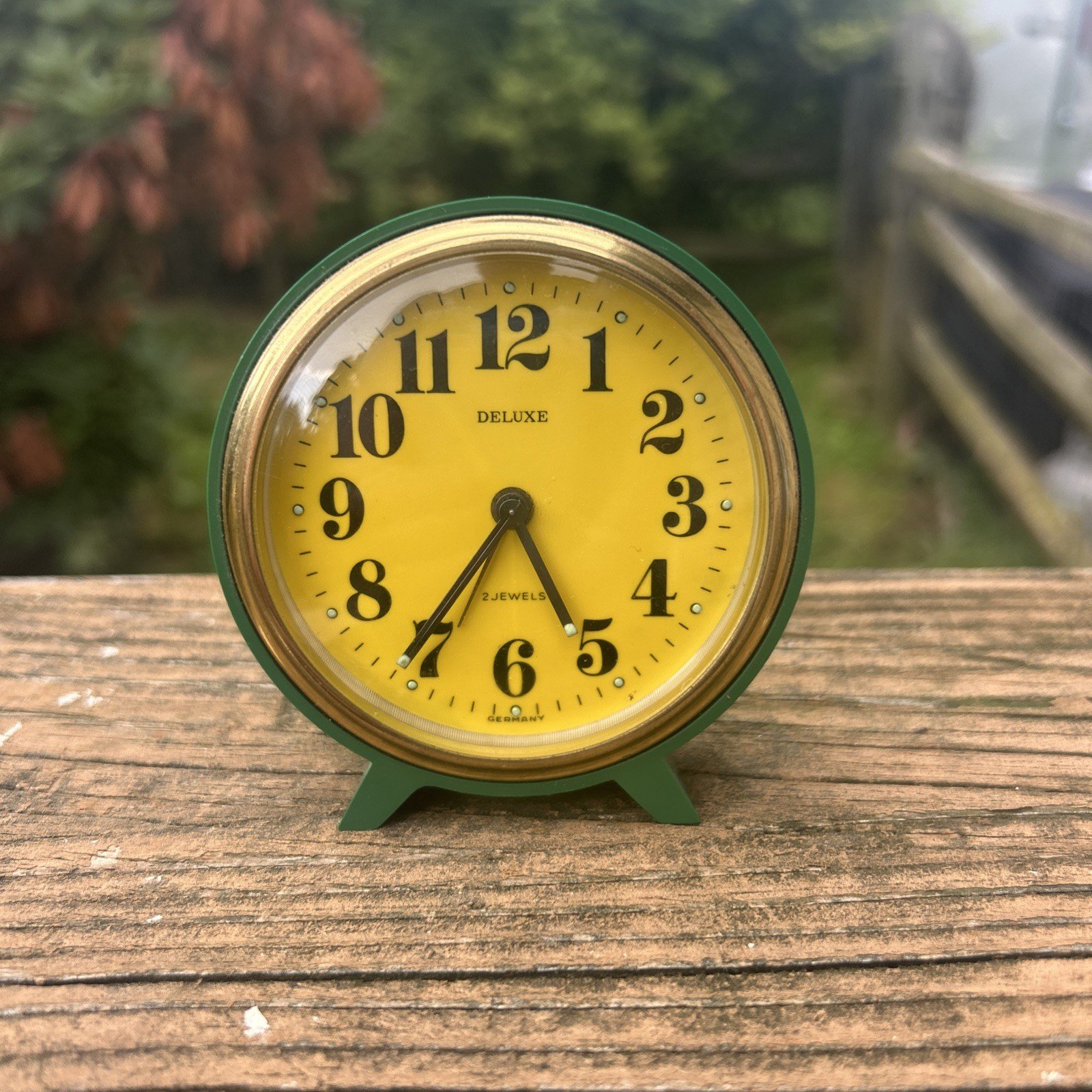 MCM Vintage Deluxe Germany Alarm Clock Green Plastic YELLOW FACE TicKs Loud!Read