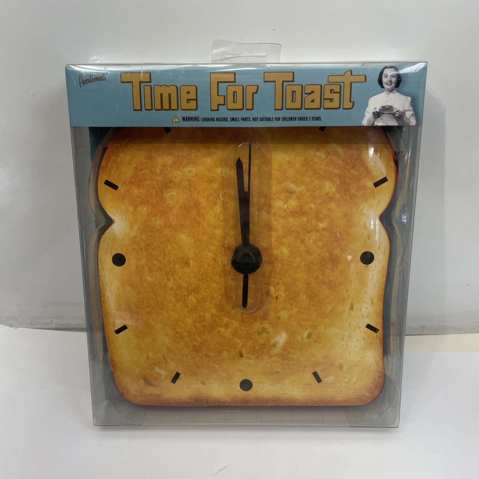 Time For Toast Wall Clock by Accoutrements 2008 Y2k kitsch