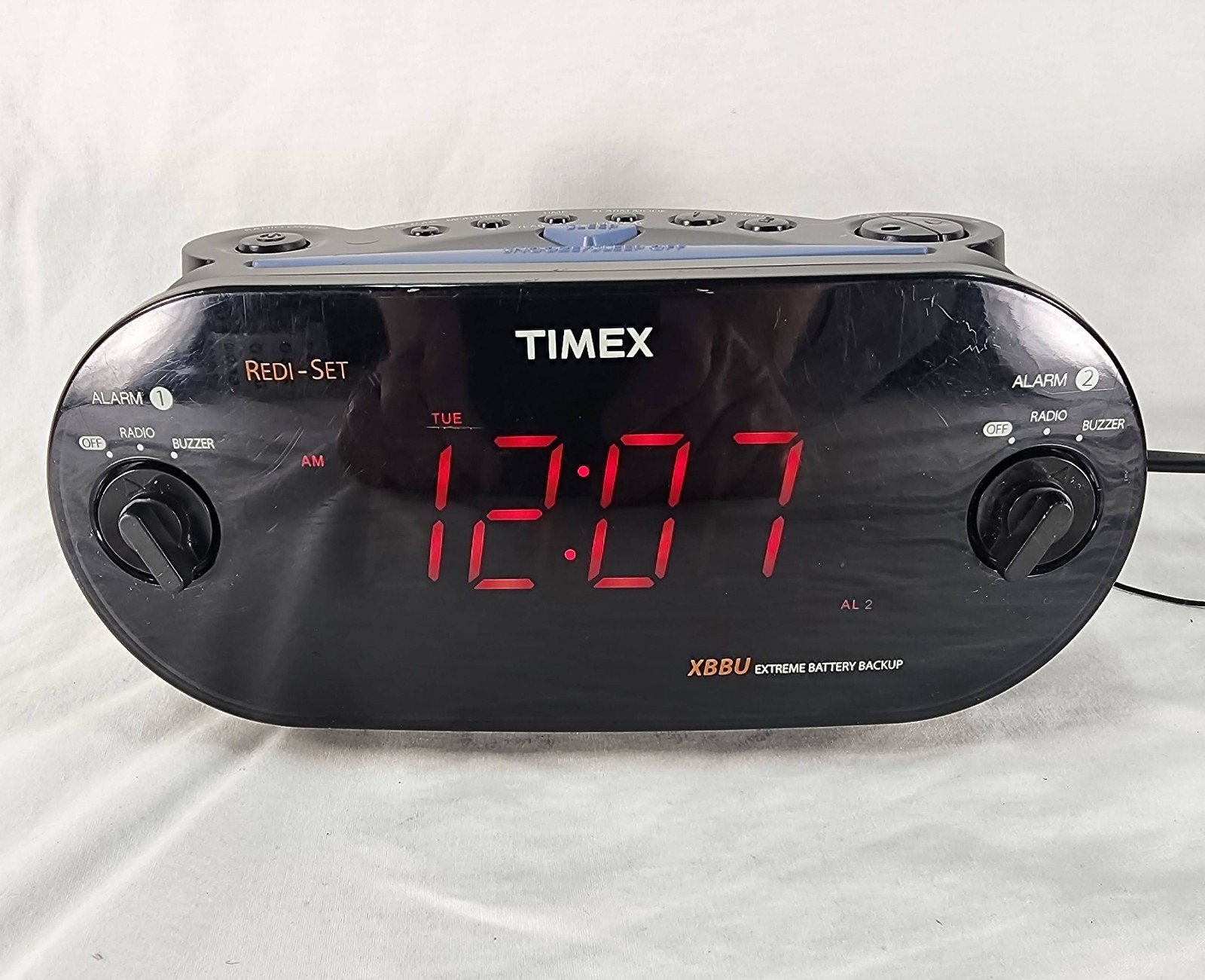 Timex T715 Dual Alarm Clock Radio AM/FM Large Display Redi-Set Tested Works