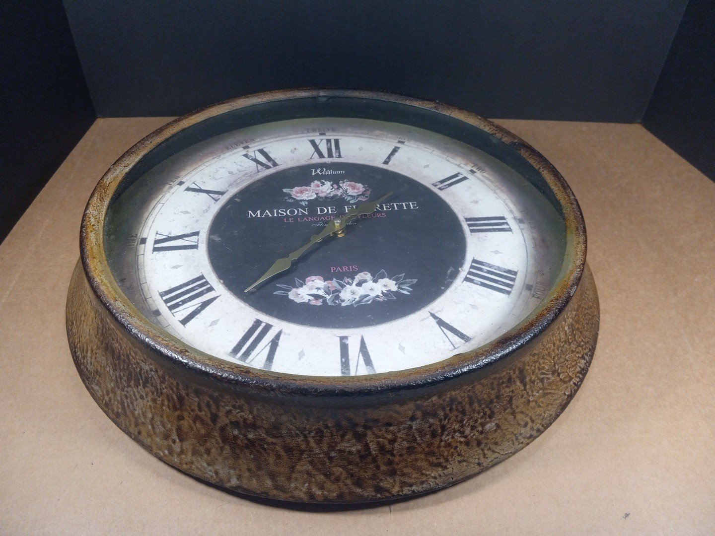 16" WILLIAM ROSES FLORAL ROSES PARIS FRENCH COUNTRY'S WALL CLOCK