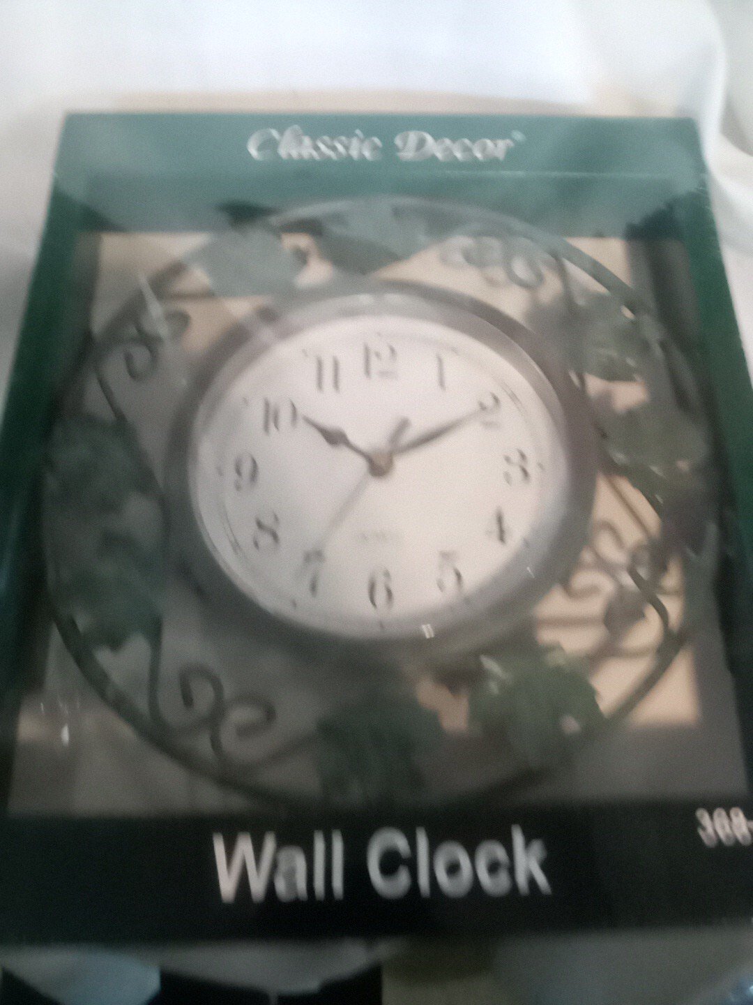 Classic Decor Wall Clock