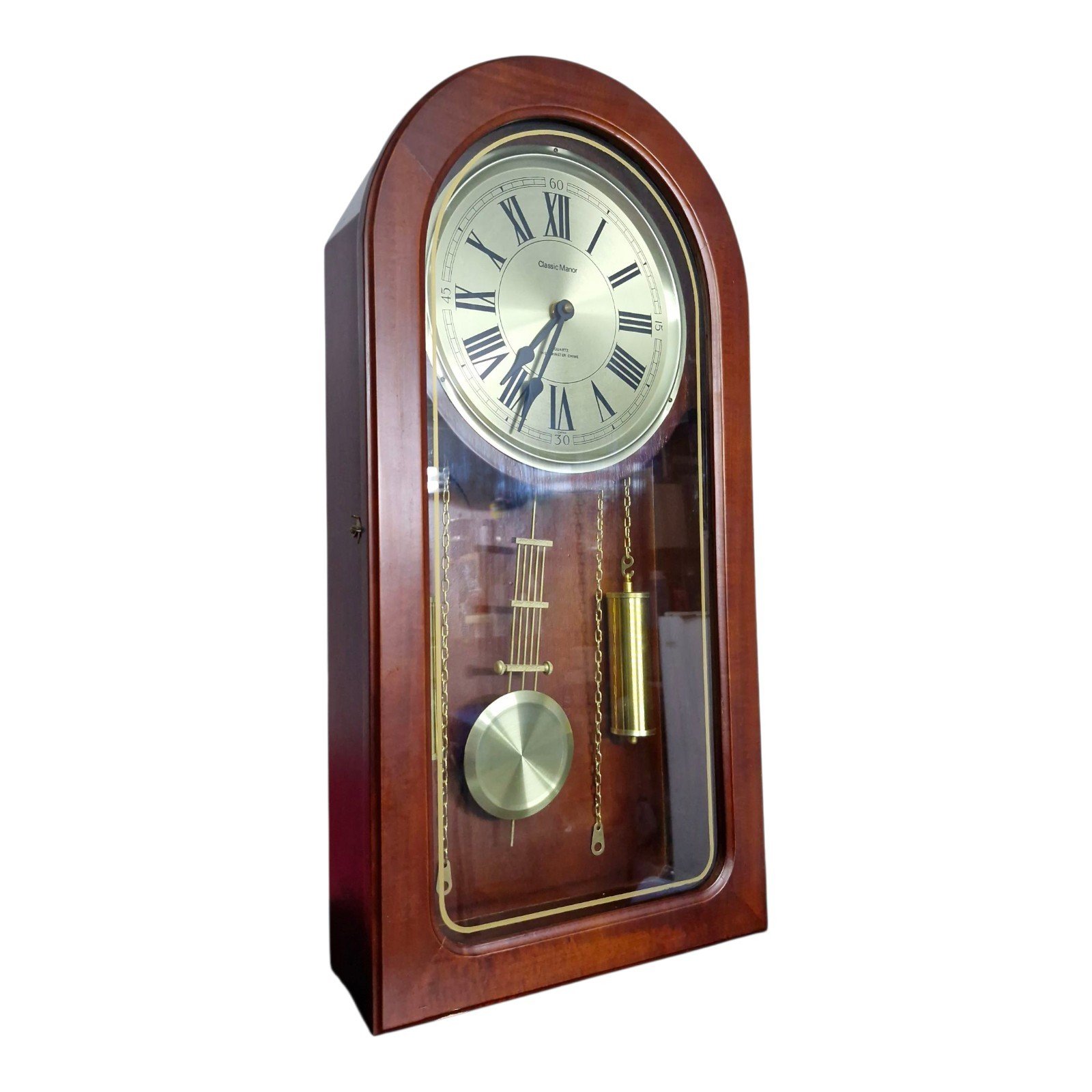 "Classic Manor Vintage Wall Clock – Pendulum, Weight-Driven, Roman Numerals.