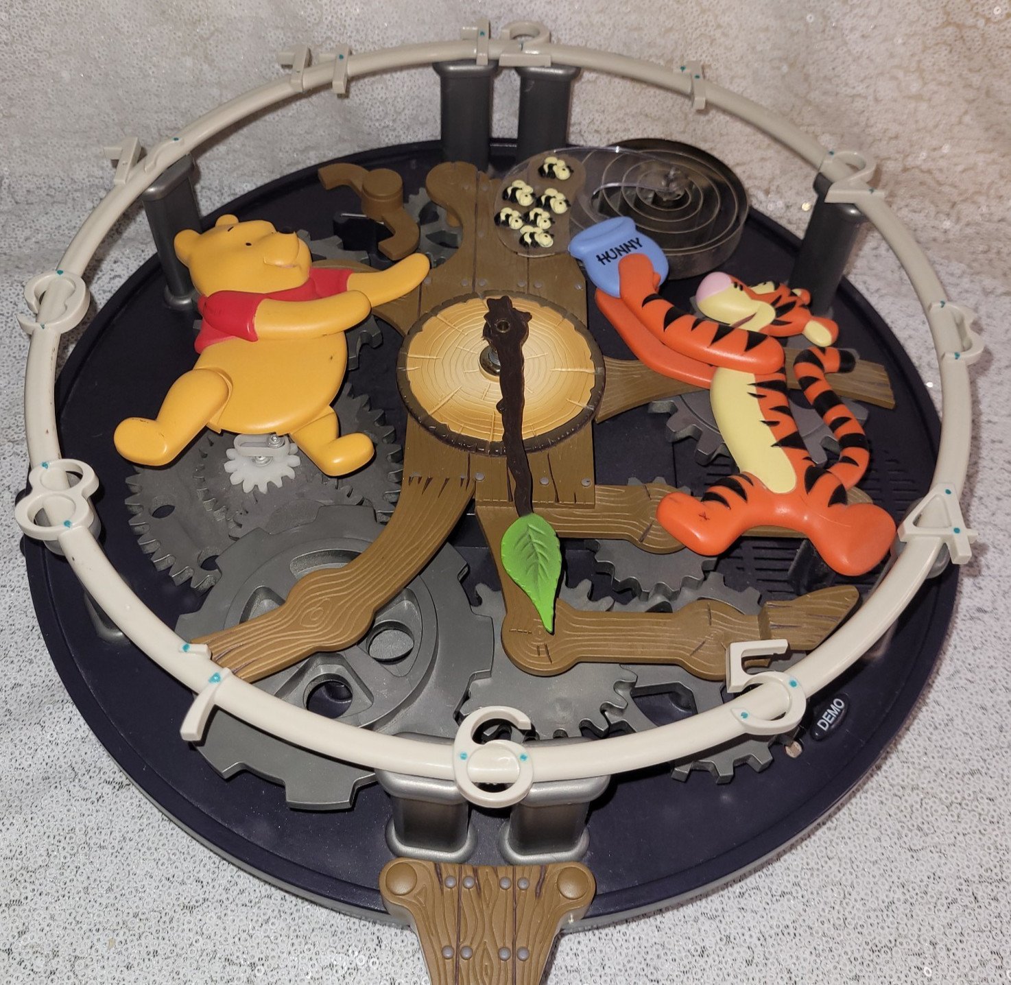 Disney Winnie the Pooh & Friends Animated Musical Wall Clock Vintage Working
