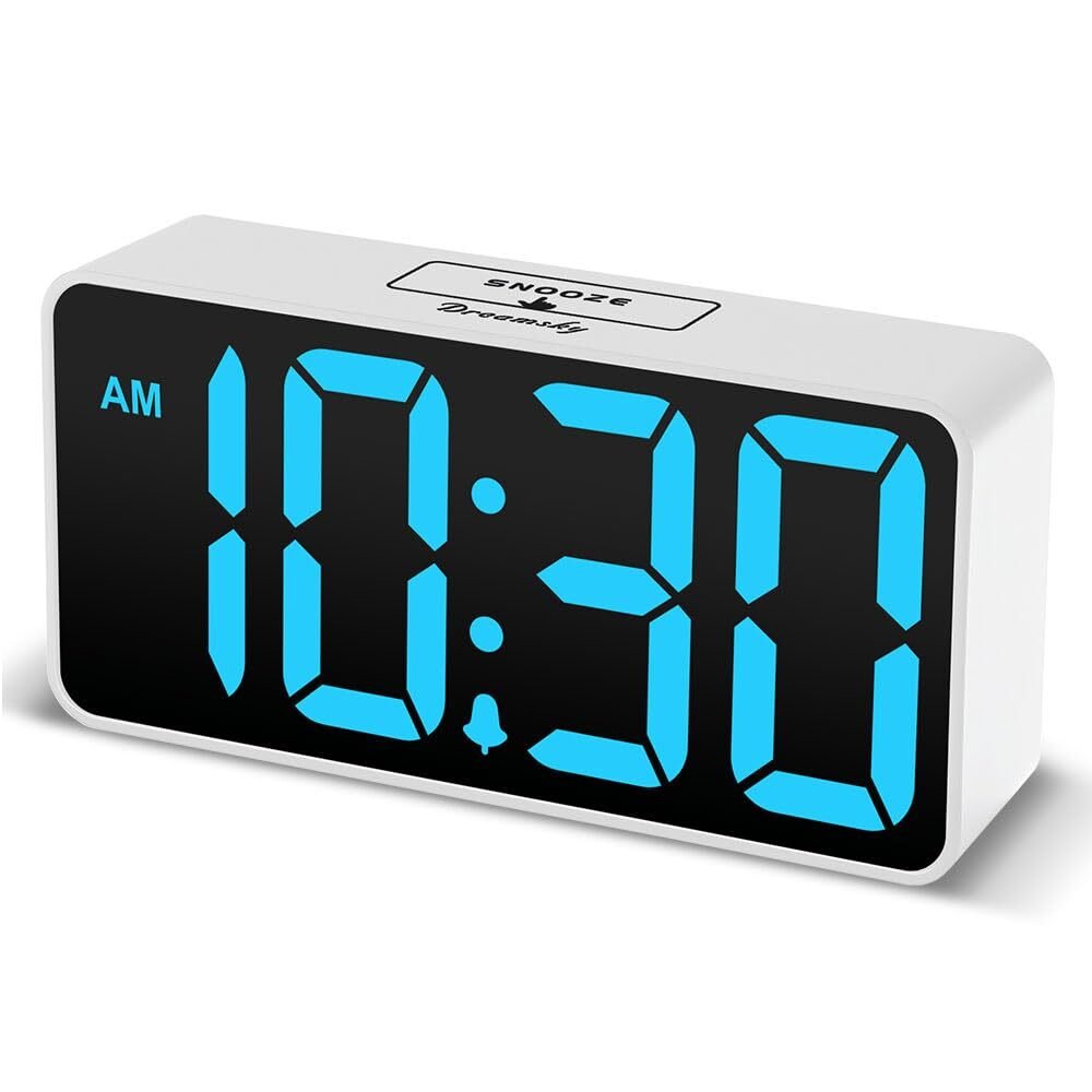 DreamSky Compact Digital Alarm Clock with USB Port for Charging 0-100%