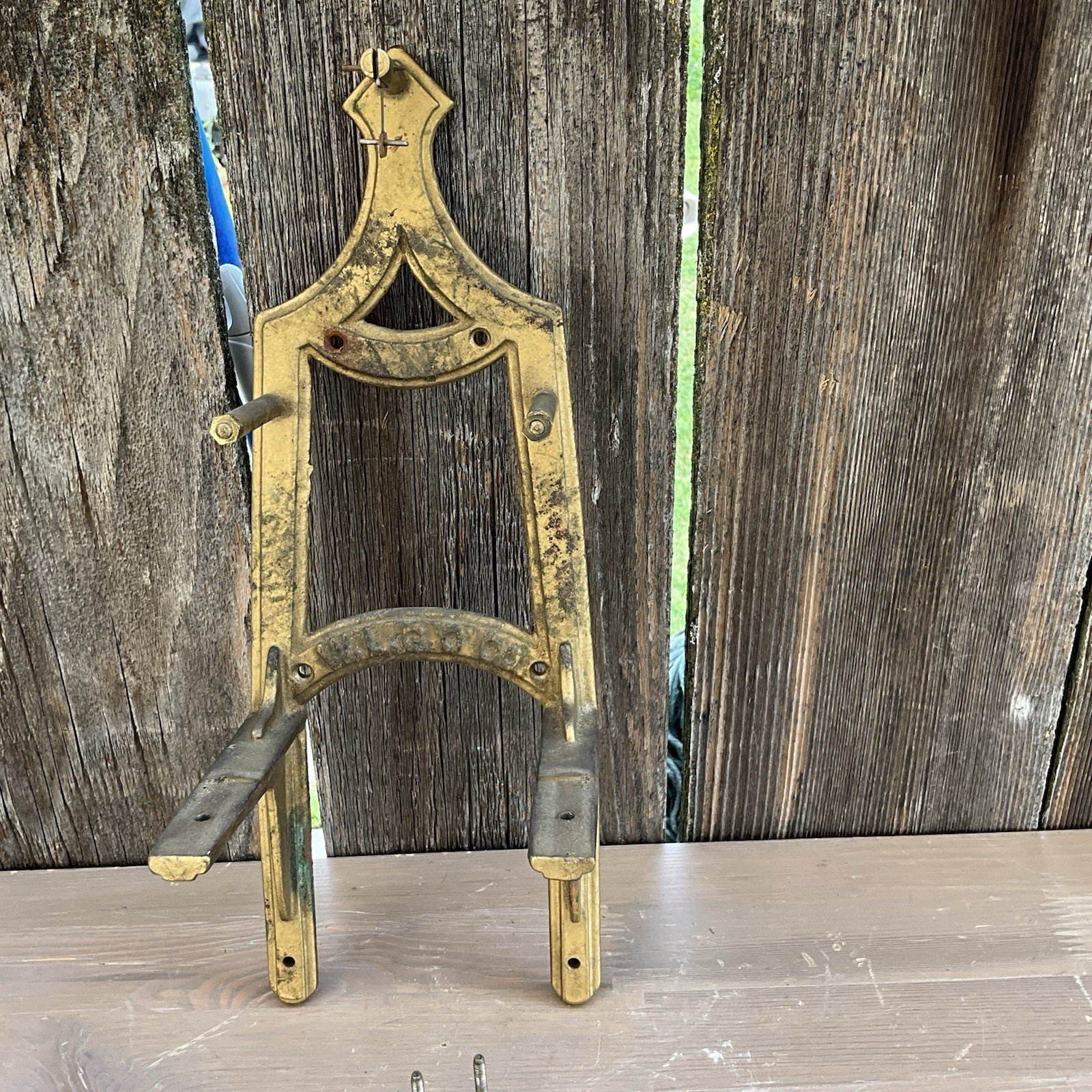 gilbert clock co. jewelers regulator large wall regulator movement bracket