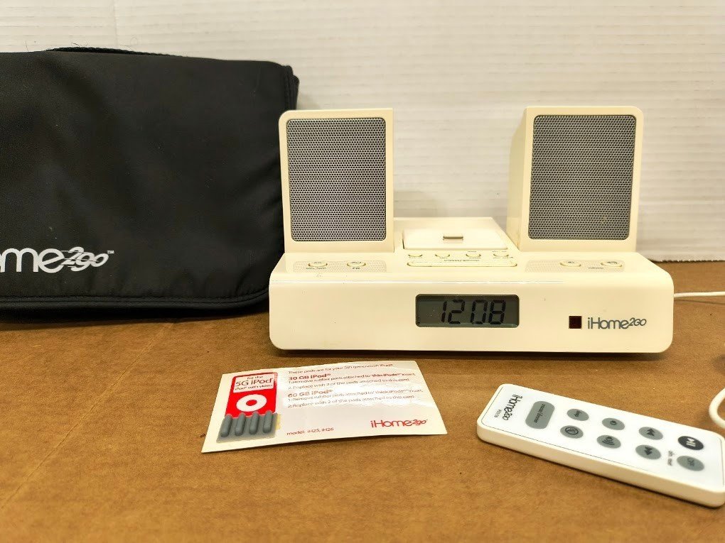 iHome 2go Portable Travel Alarm Clock 30-Pin Audio Dock / Remote Model iH26 WE