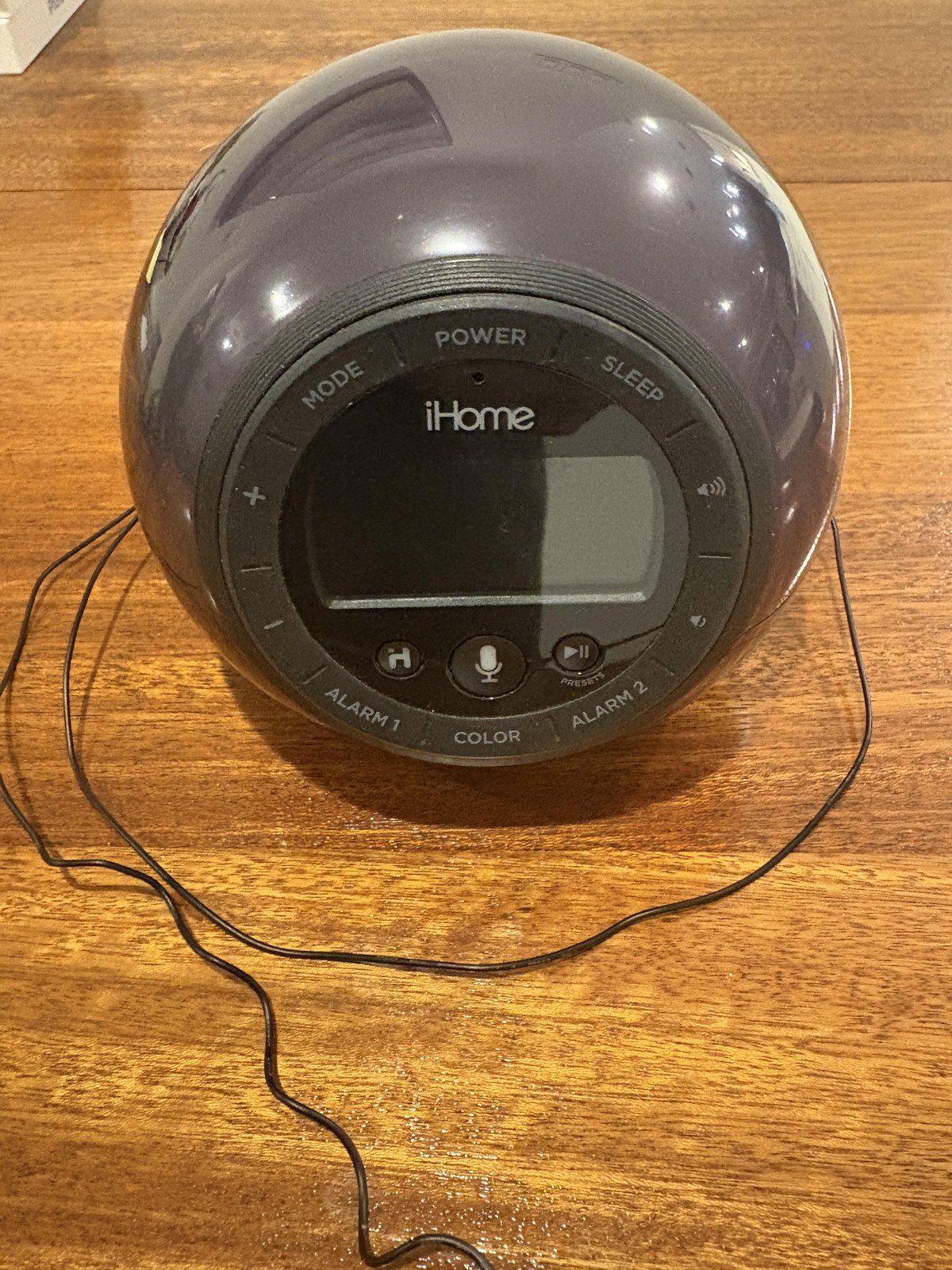 iHome iBT297 Color Changing Bluetooth Alarm Clock FM Radio Speaker Sphere Black