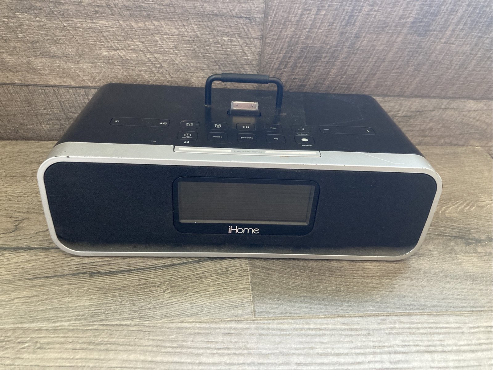 iHome iD91 Clock Radio Speaker Dock with Dual Alarm FM - No Power/Remote