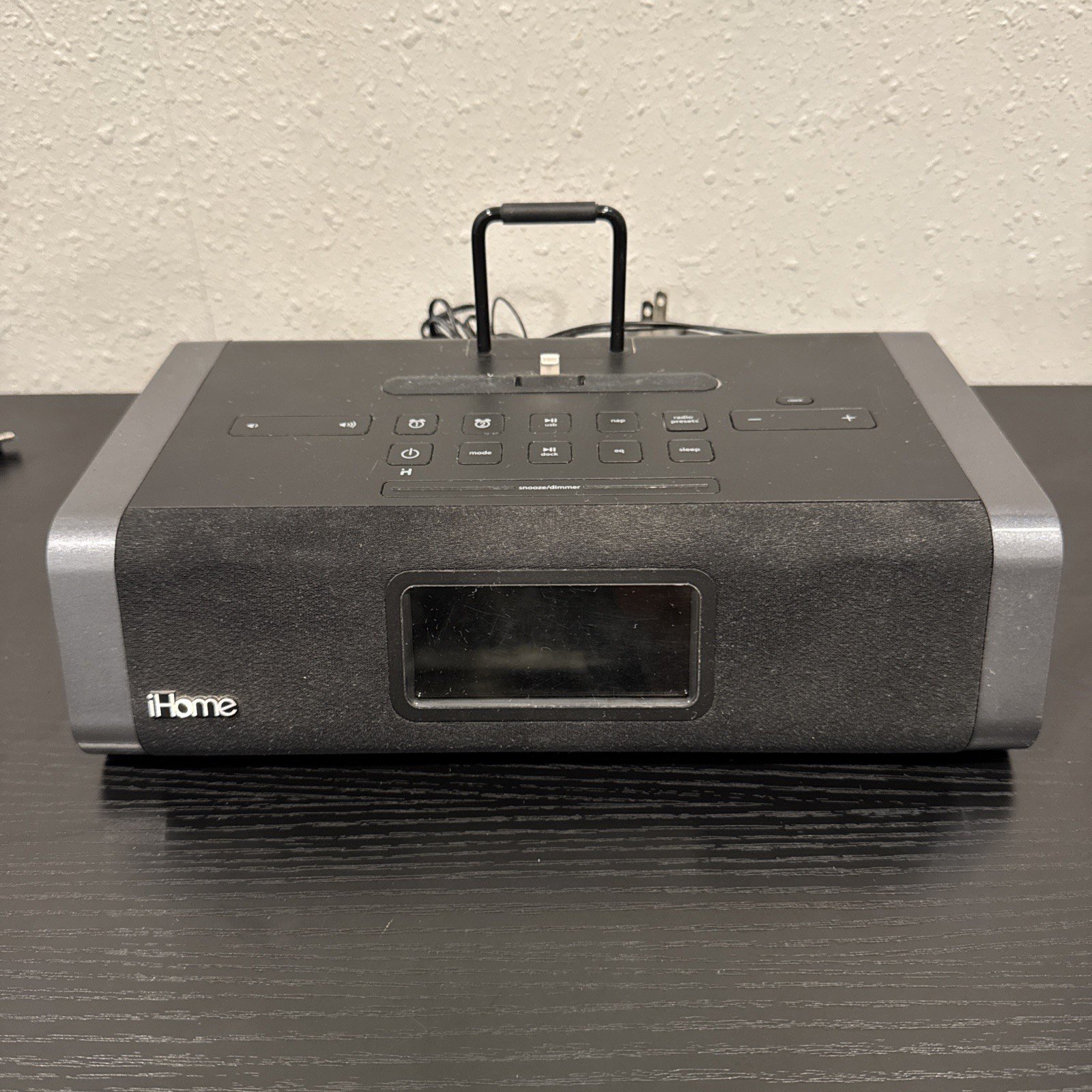 iHome iPhone Dual Charging Stereo FM Alarm Clock Model iDL45 Lightning Dock