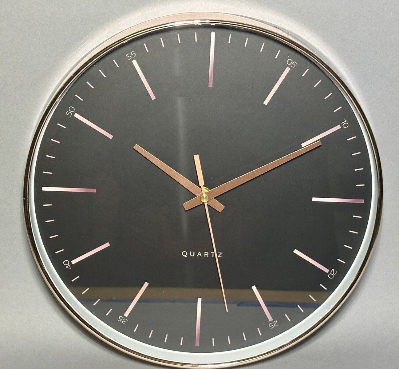 New Quartz Standard Wall Clock Roman Numerals * Home Decor 11.5"