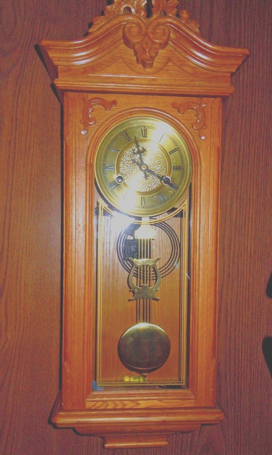 NICE OLD WALL CLOCK WORKS PENDULUM AND KEY INCLUDED 29 X 12 X 6.5 INCHES