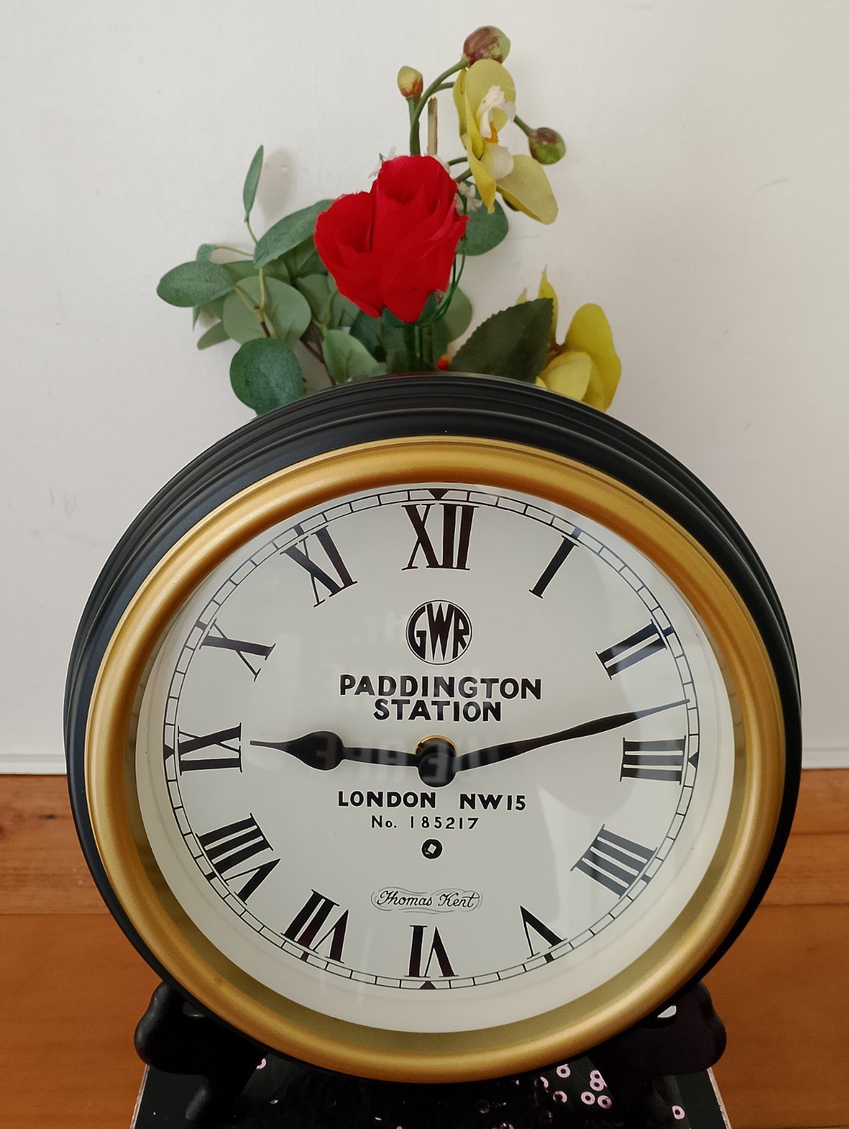 Rare Vintage THOMAS KENT Paddington Station Circular Wall Clock Made In England.