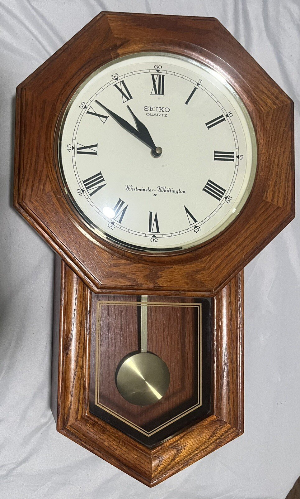 SEIKO SCHOOL HOUSE WALL CLOCK DUAL CHIMES QXH102BC Works great!