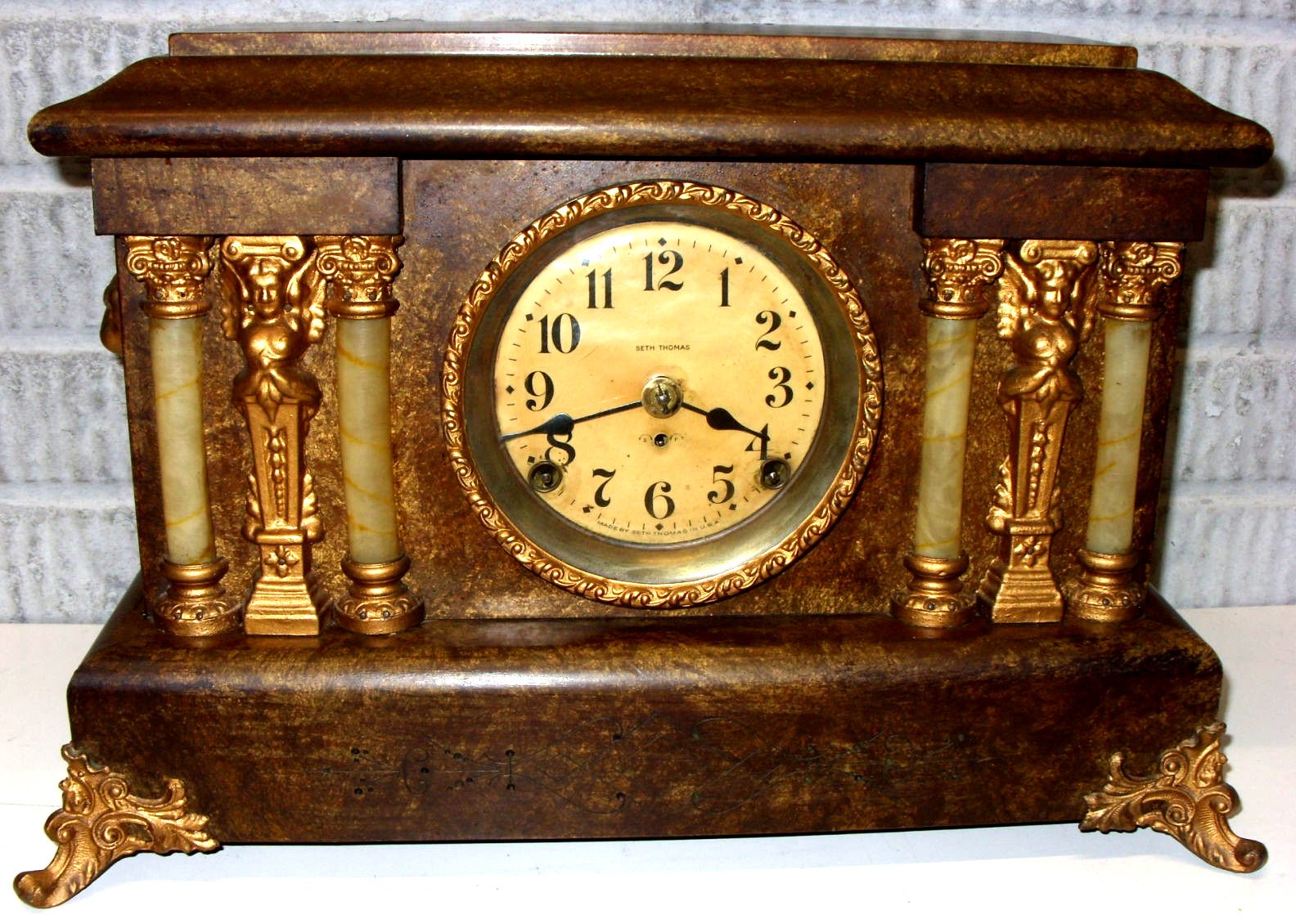 SETH THOMAS 8 DAY MANTLE CLOCK, RUNNING WELL, ca EARLY 1900's