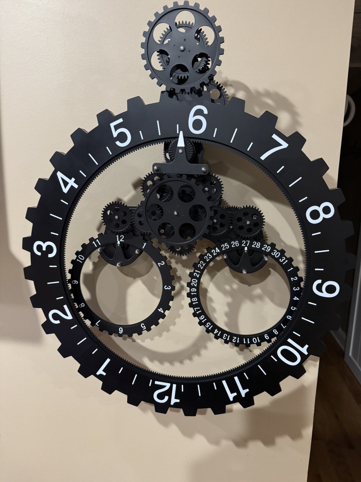 Seven Up Black 3D Moving Gear Clock, Large Gear Clock w/ Moving Gears 26" x 22"