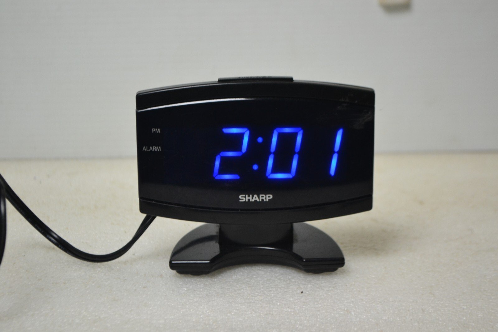 Sharp Model SPC106 Digital Alarm Clock Displays Color Blue Tested / Working.