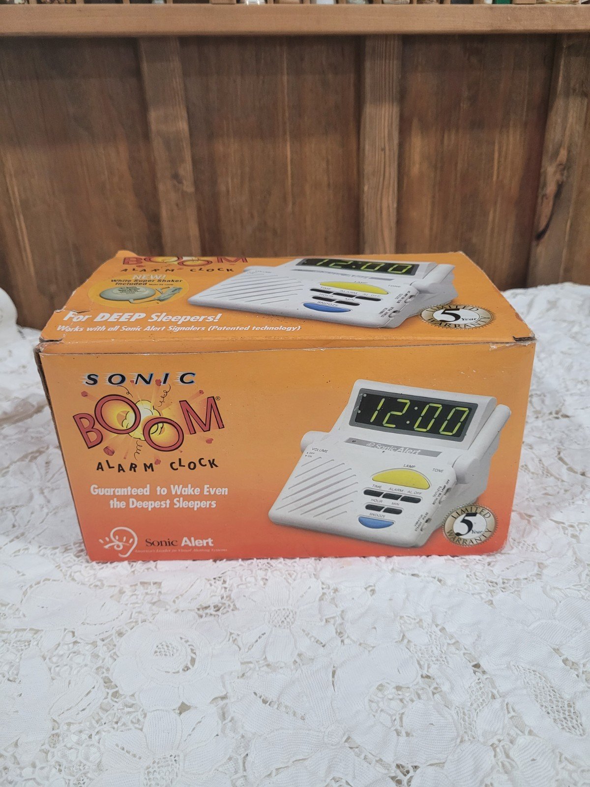 Sonic Alert Boom SB1000 Digital Alarm Clock With Super Bed Shaker Vibrator New