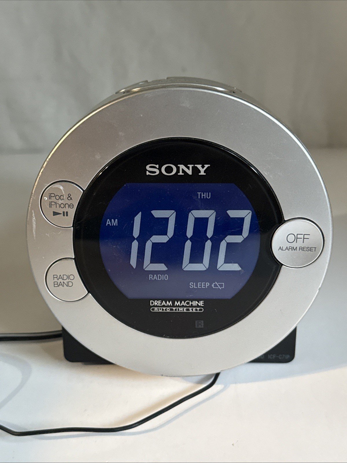 Sony Dream Machine ICF-C7iP AM/FM Radio Alarm Clock iPod Dock