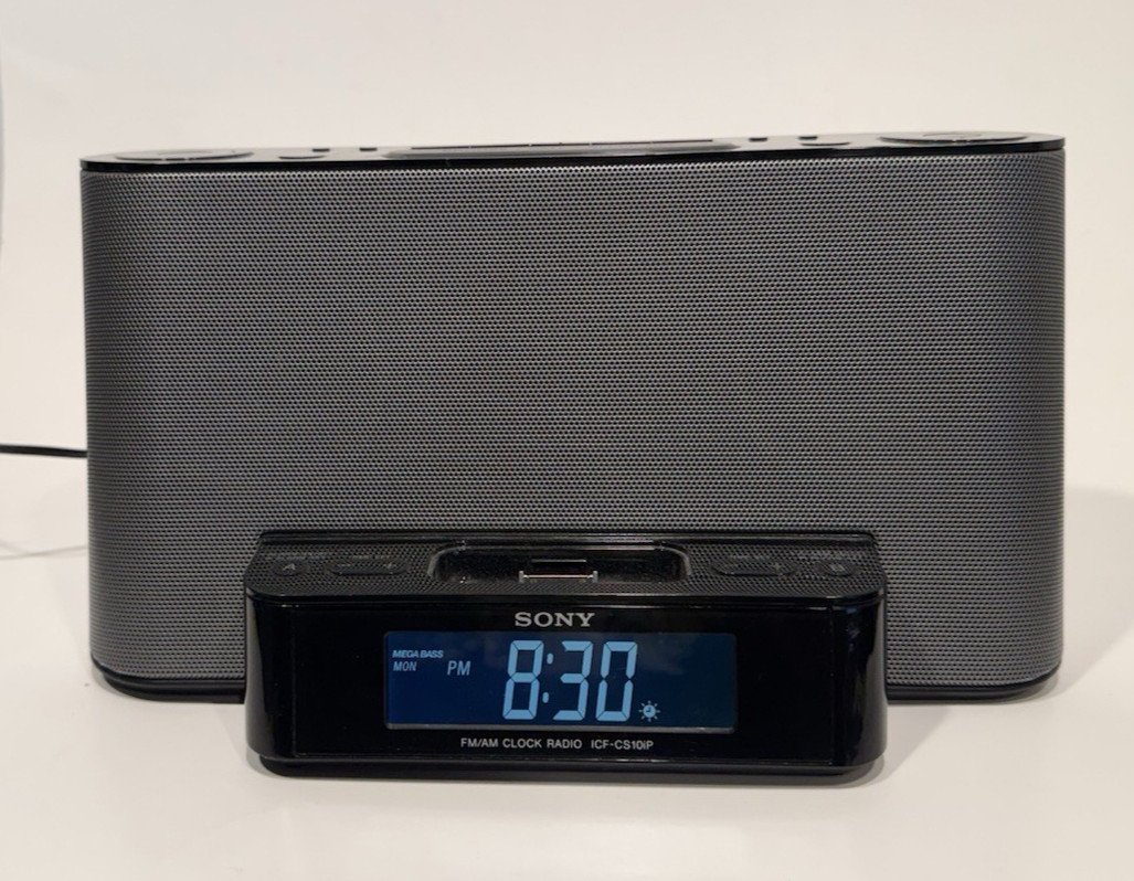 Sony Dream Machine ICF-CS10iP iPod iPhone 30-Pin Dock AM/FM Clock Radio Tested