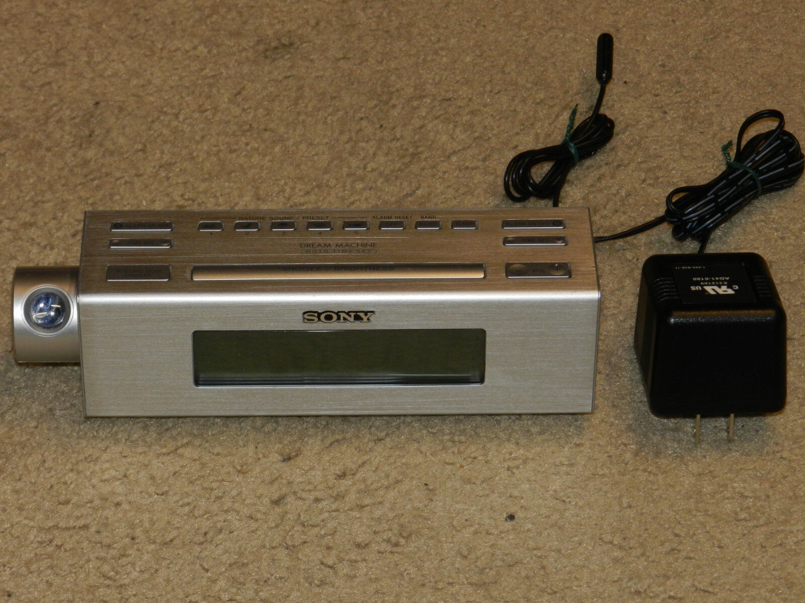Sony ICFC717PJ Nature Sounds Projection Clock Radio TESTED WORKS GREAT COND.