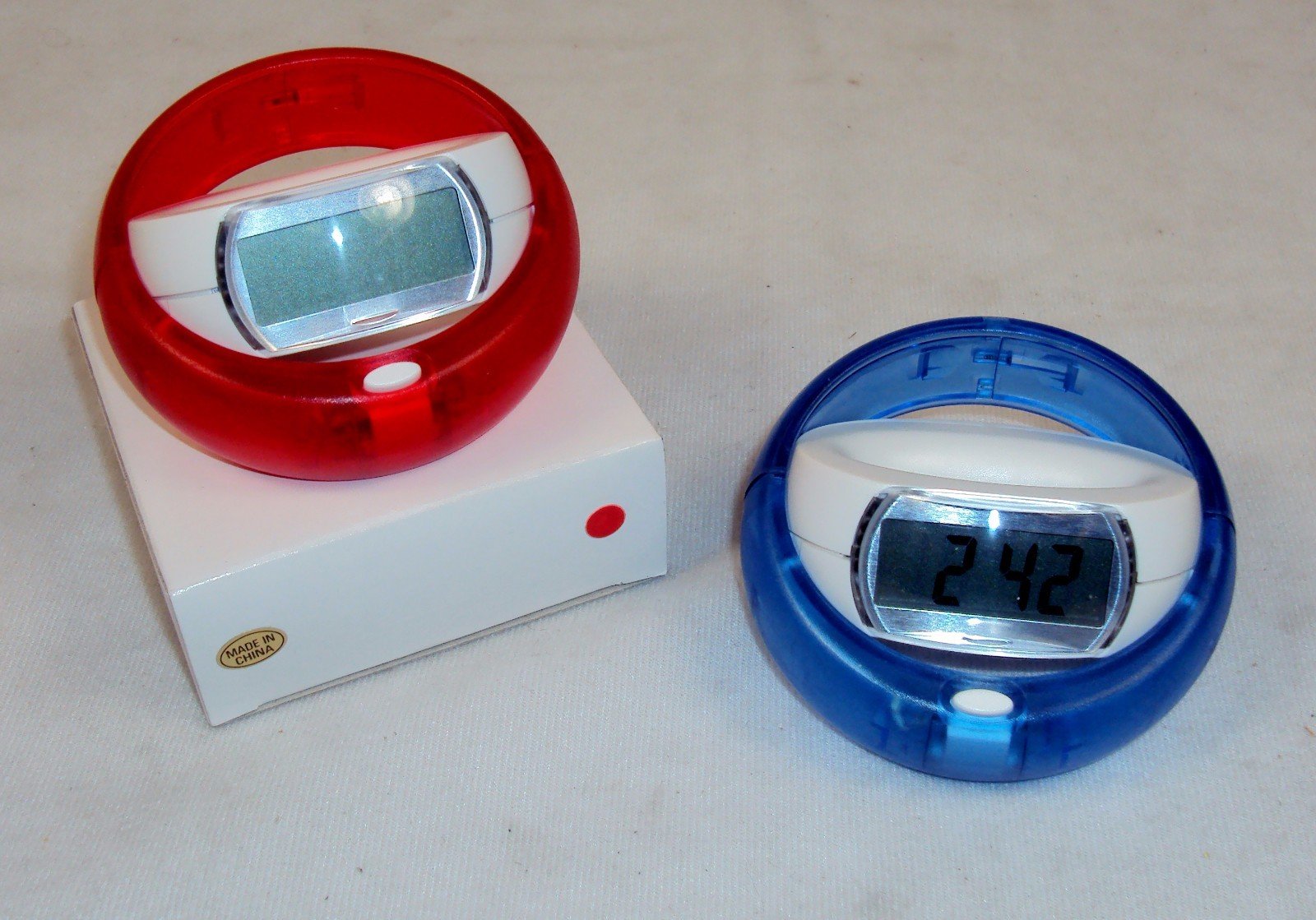 Travel Alarm Clock w/Snooze, Collapsible, Red or Blue, Digital Display ~ DP510
