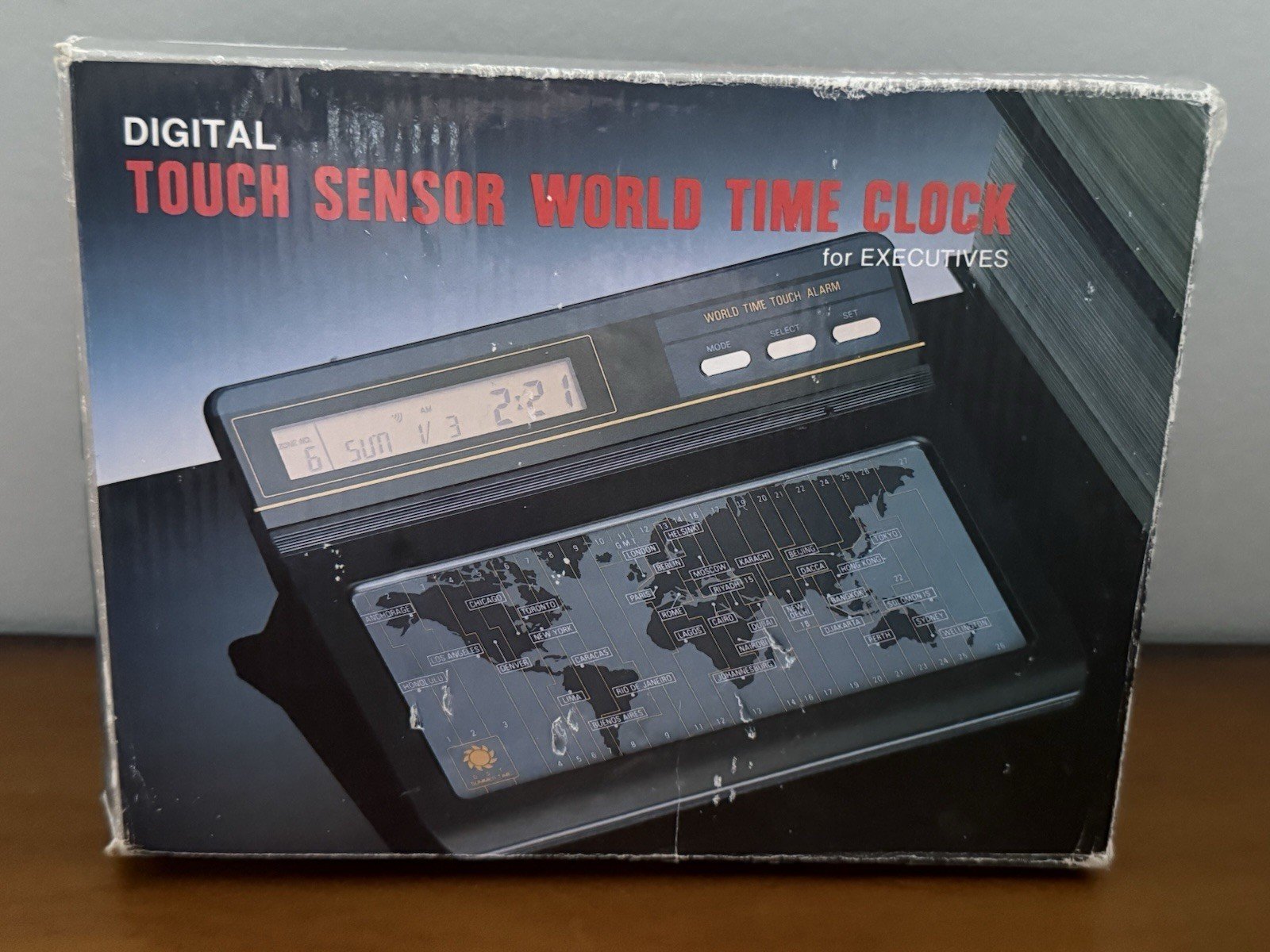 Unused In Box - Digital Touch Sensor World Time Clock For Executives - NEW