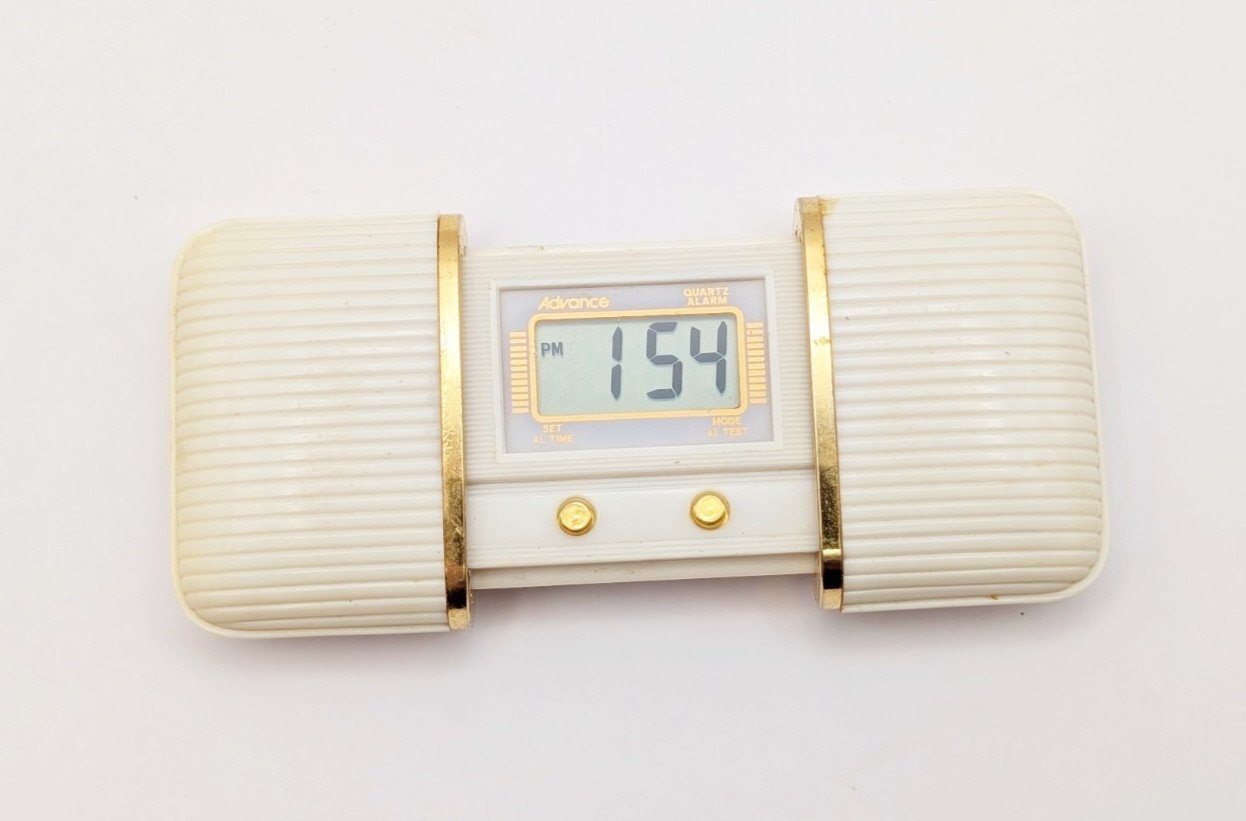 Vintage Advanced Digital Collapsible Travel Quartz Alarm Clock Keeps Time