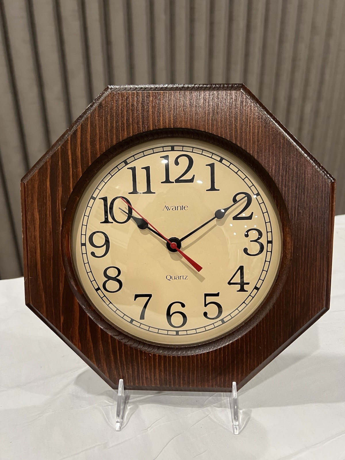 Vintage Avante Octagon Wall Clock Wood Quartz 10” Works