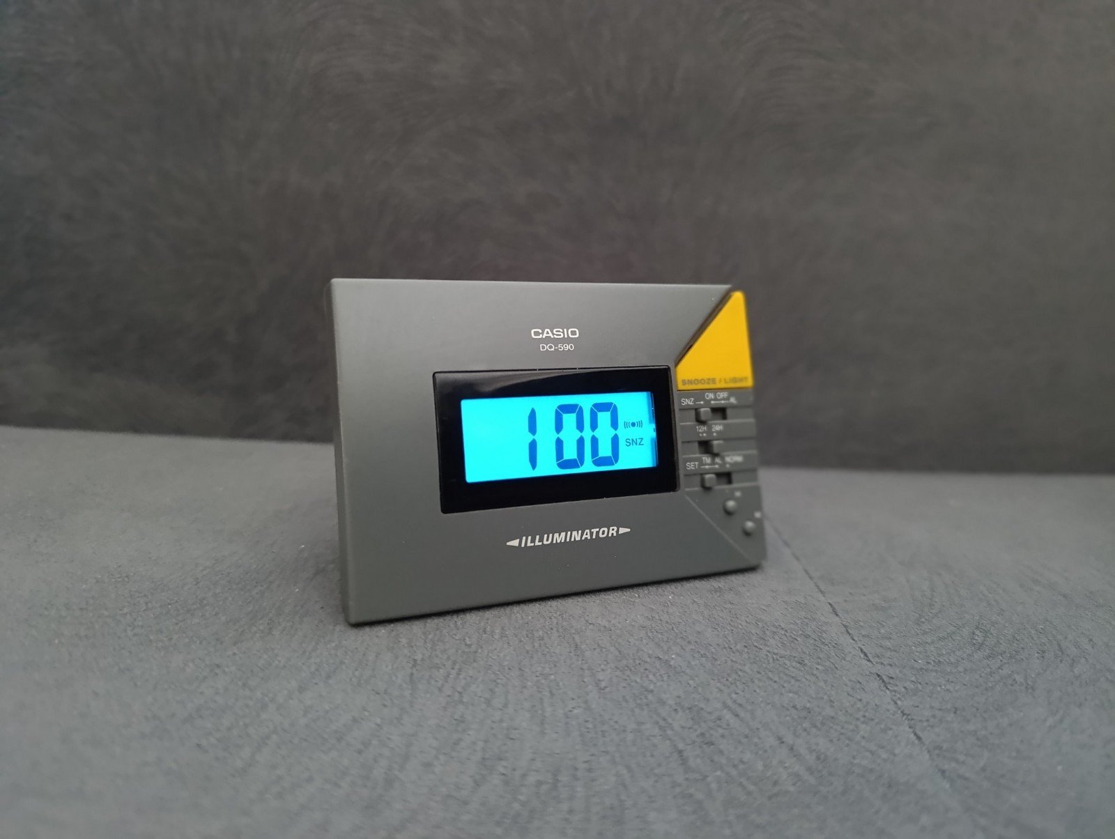 Vintage Casio DQ590 Illuminator - Travel Clock Snooze Alarm