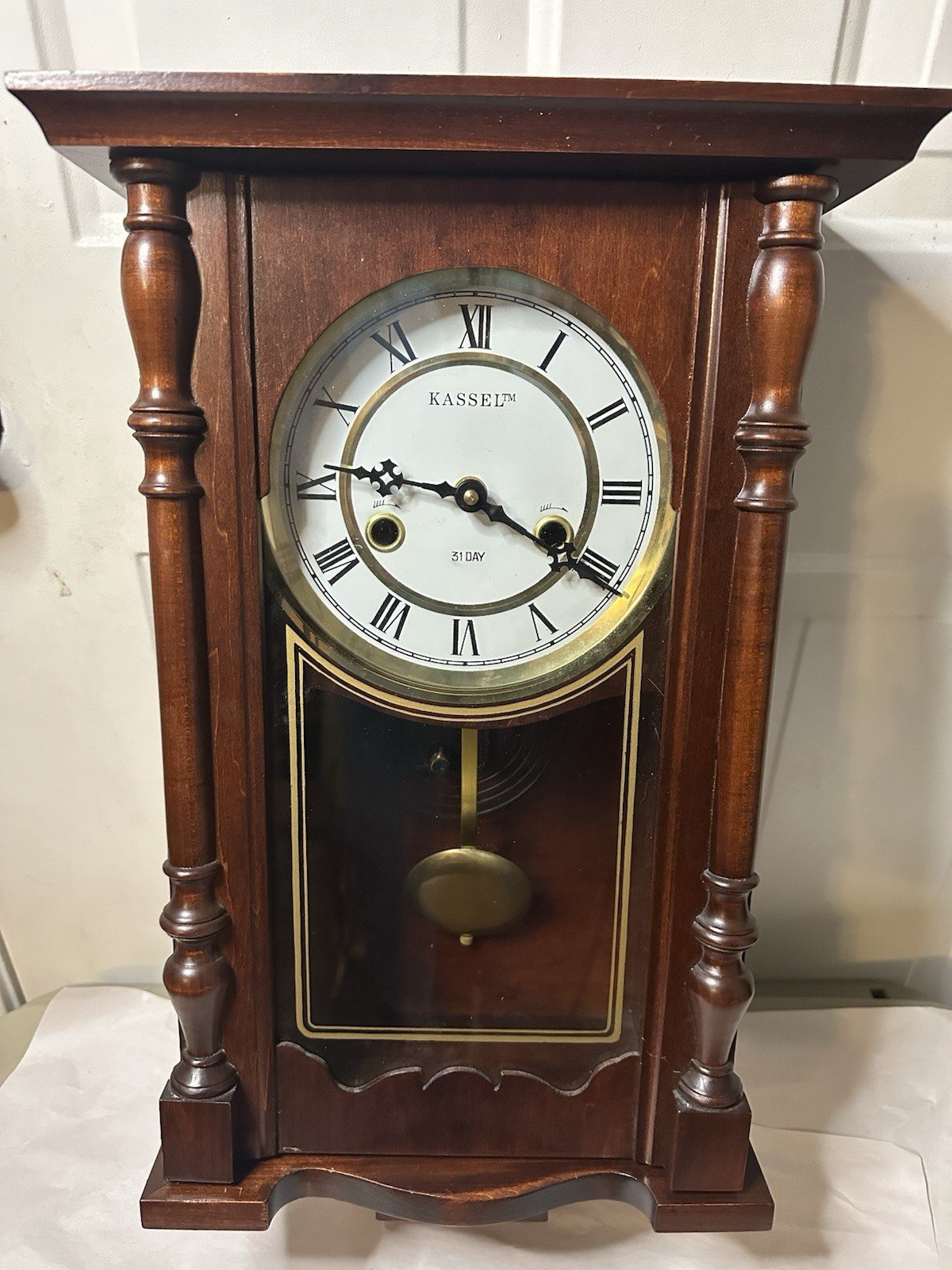 Vintage Kassel 31 Day Wall Clock Mechanical Key Wind Chime Pendulum Wood walnut