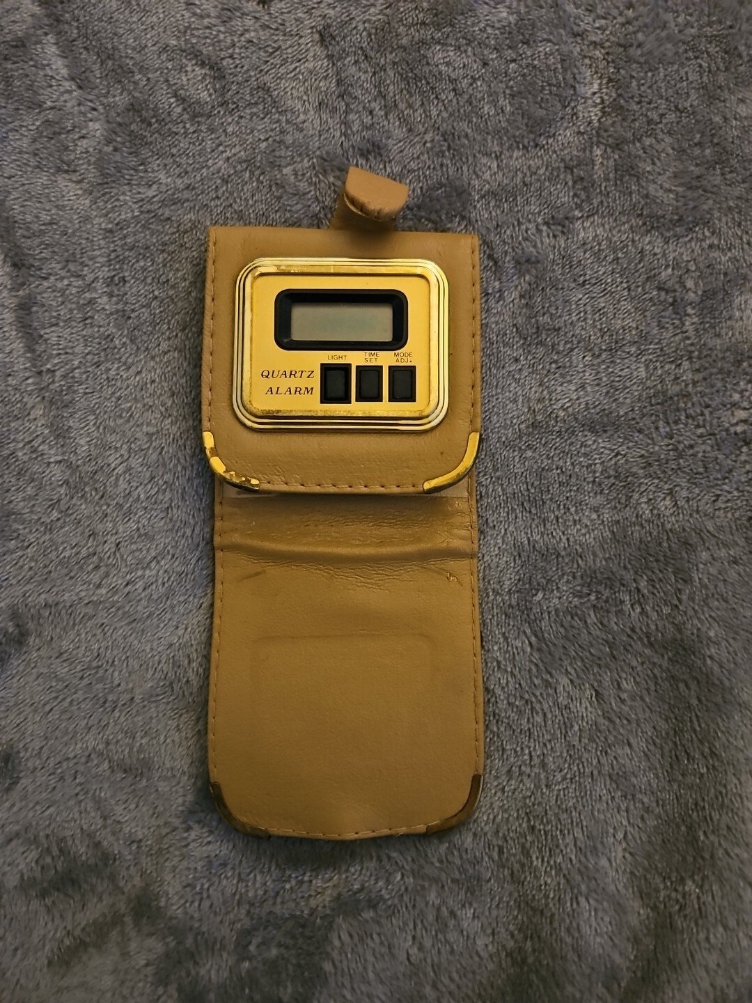 vintage quartz alarm clock