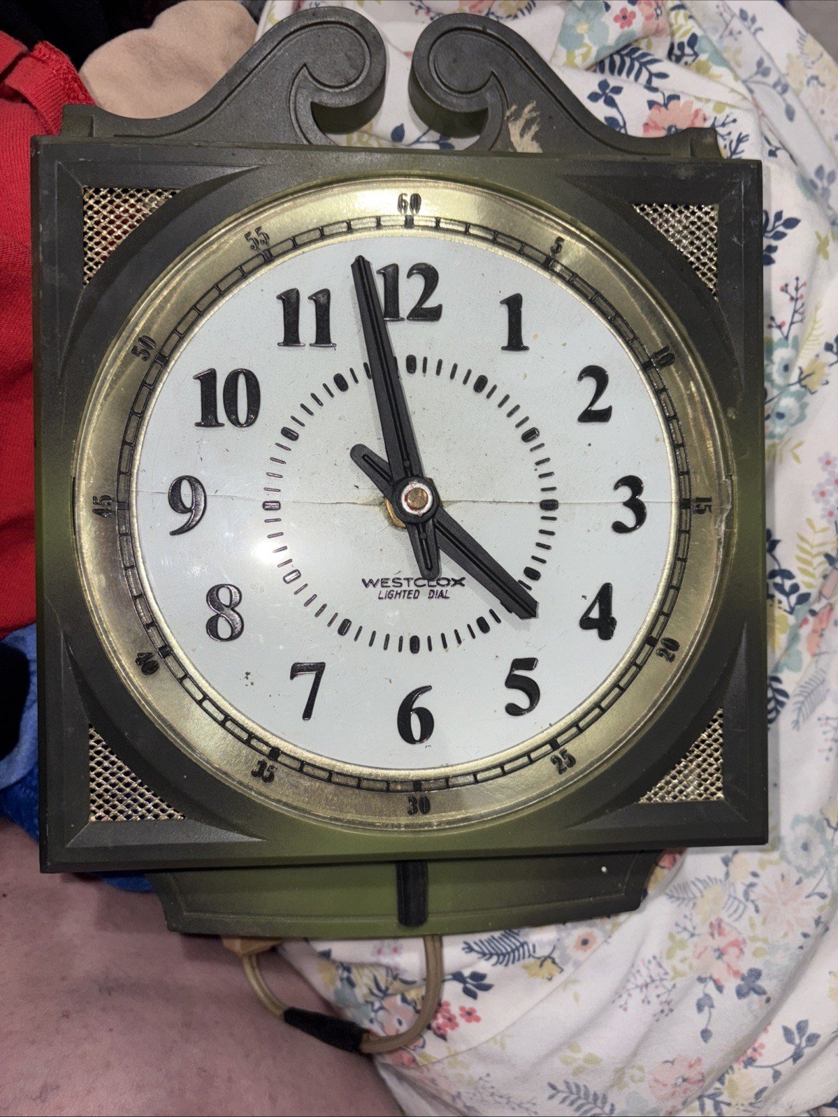 Westclox Model S13-AG Quincy Electric Dial Wall Clock vtg Made in USA Rare Green