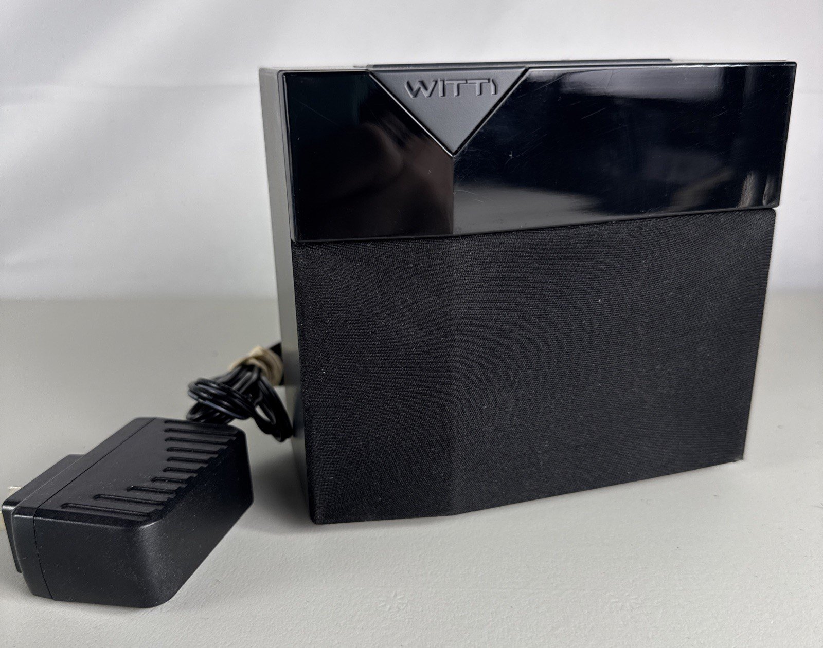 Witti Beddi Style & Glow Smart Alarm Clock Bluetooth Speaker App Music | Tested