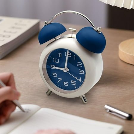 COM1950s Silent Mechanical Alarm Clock with Luminous Night Light Display,Perfect for Bedside Or Desk Use,Features Dual Pointers and Pleasant Ringtone,Compact Size 5 X 3.5 X 2 In,Made of Safe Plastic