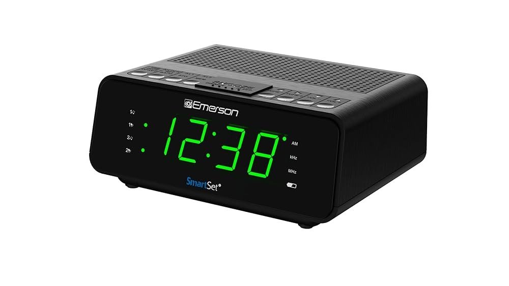 Emerson SmartSet Dual Alarm Clock Radio (CKS1900)