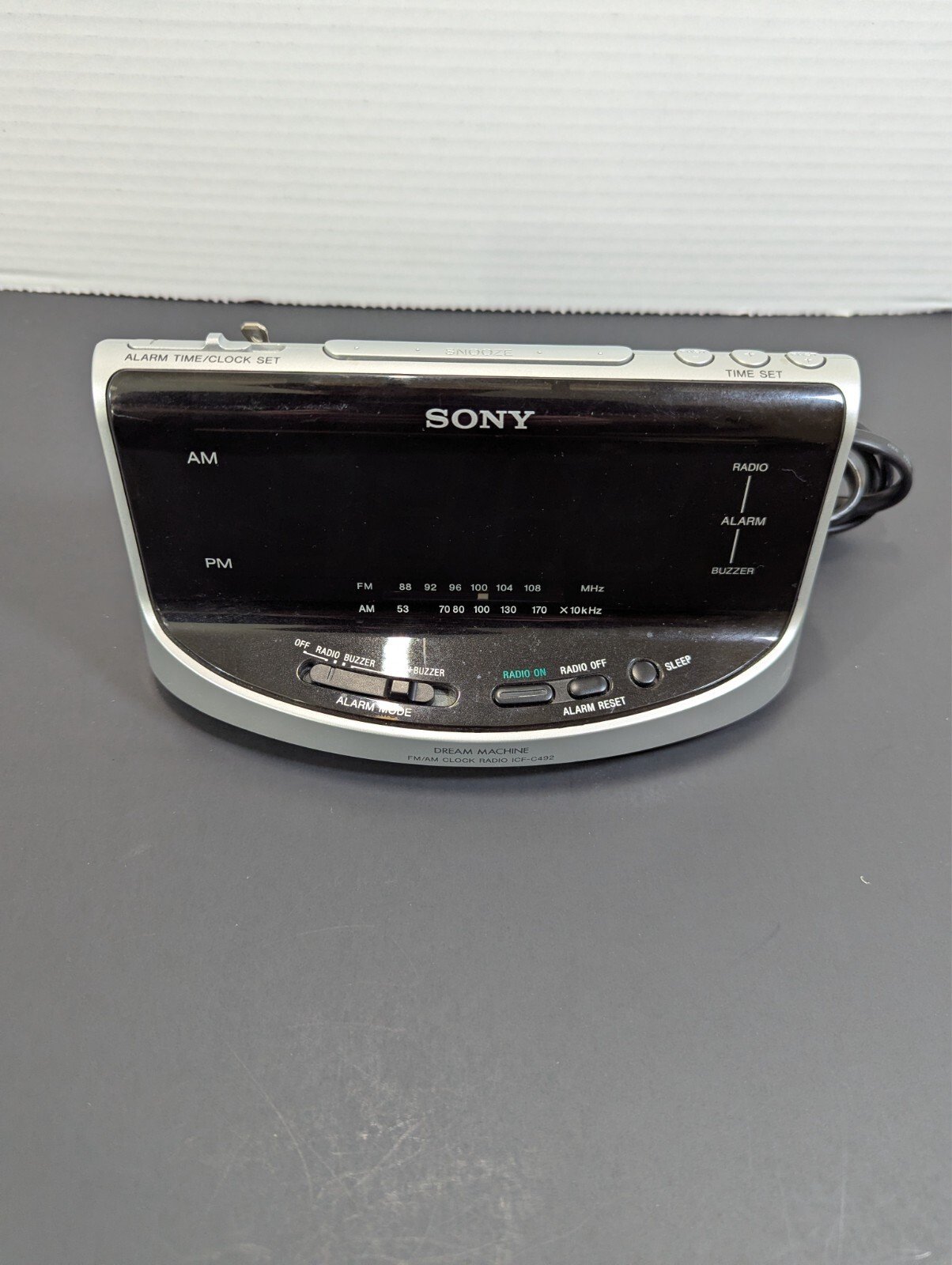 SONY LARGE Display Dual Alarm Clock ICF-C492 AM/FM Radio, Dream Machine Tested